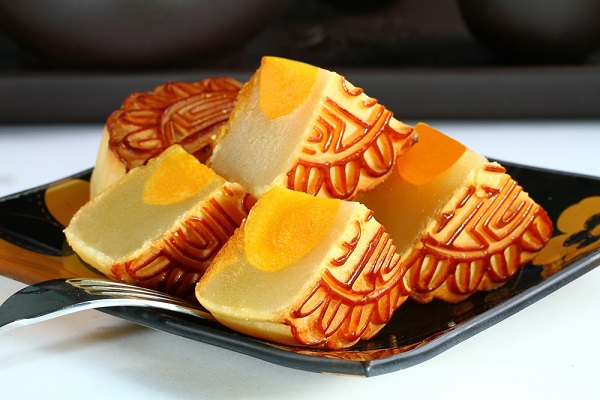 cach-lam-banh-trung-thu-trung-muoi
