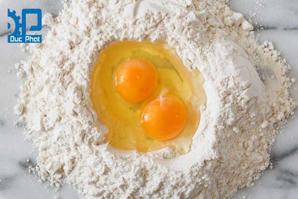 Trộn bột bánh dẻo