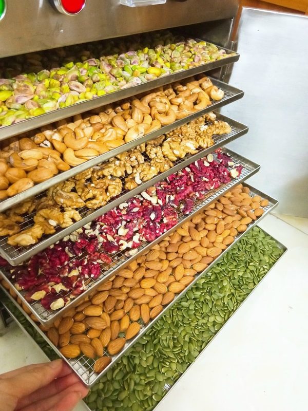 Sấy khô và tạo hình Granola