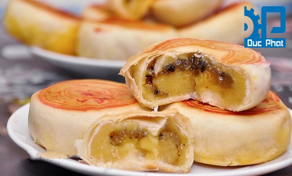 Bánh pía nhân sầu riêng