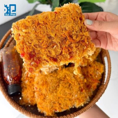 Cơm cháy chà bông - Món ăn vặt gây nghiện của nhiều người