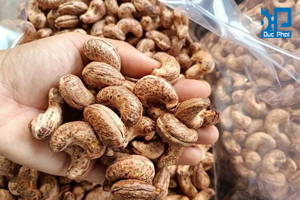 Hấp hạt điều