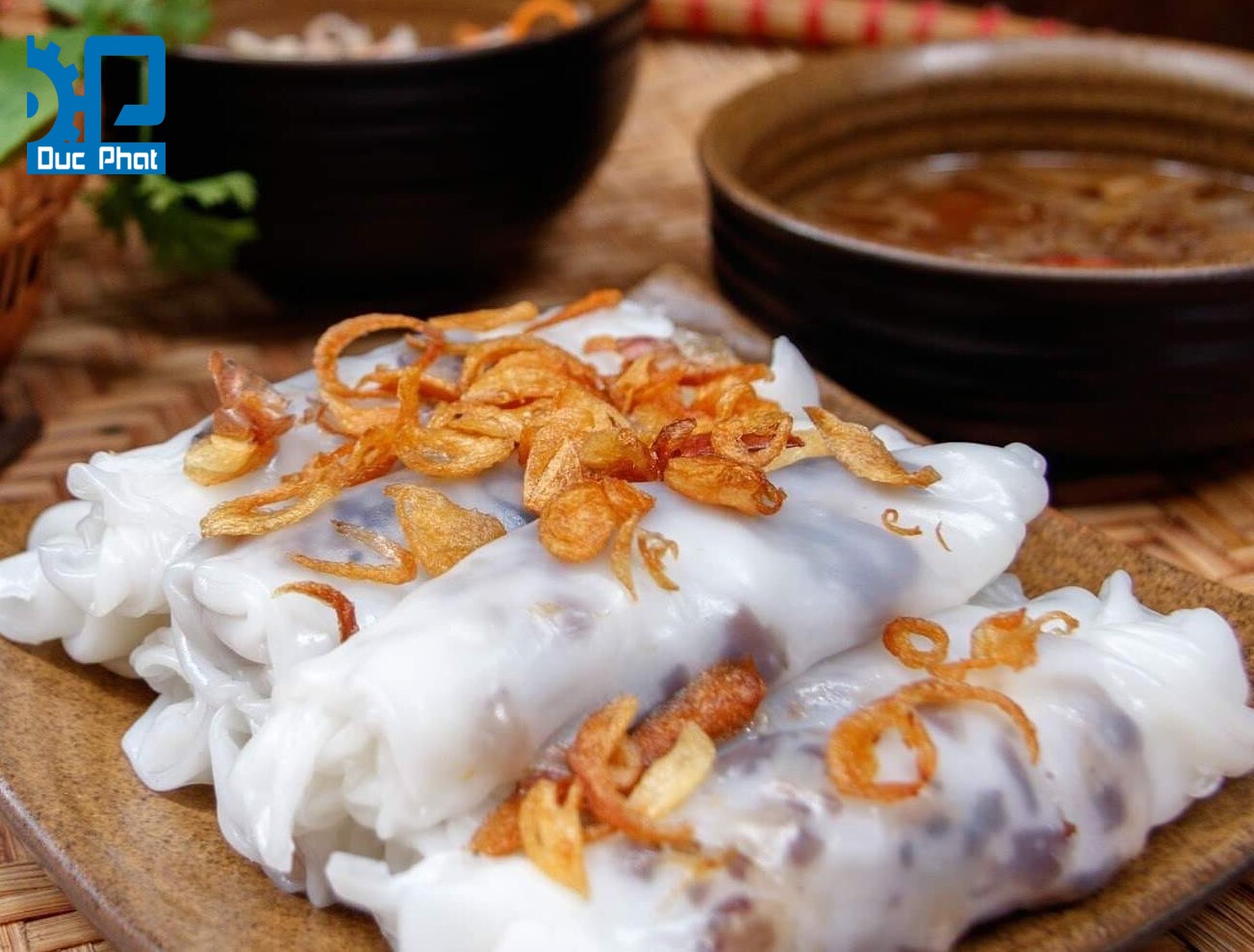 Bánh cuốn hành phi