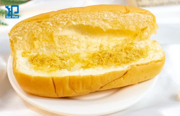 Bánh mì tươi chà bông - món ăn nhanh được yêu thích