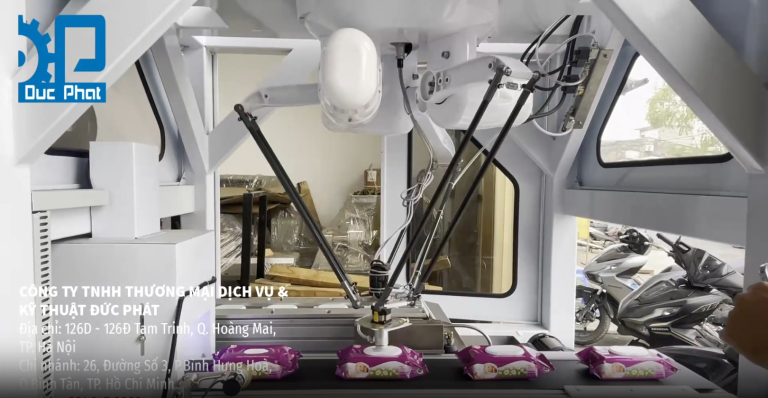 Công nghệ sản xuất khăn ướt, khăn lạnh bằng cánh tay robot