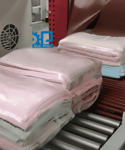 Máy đóng gói quần áo tự động