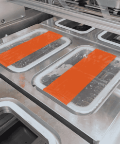 máy đóng hộp thức ăn liền