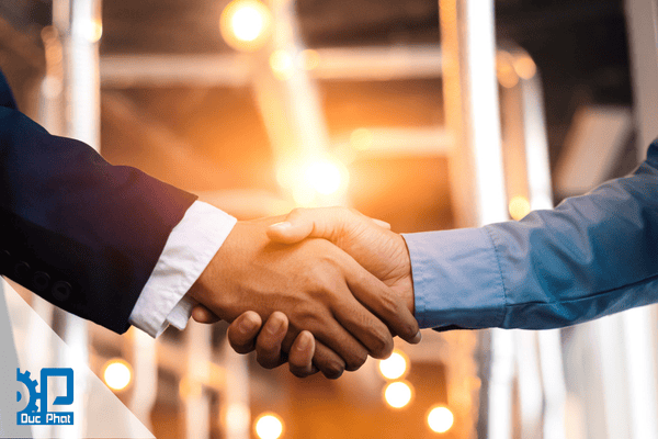 Cam kết đồng hành cùng khách hàng Cam kết đồng hành cùng khách hàng