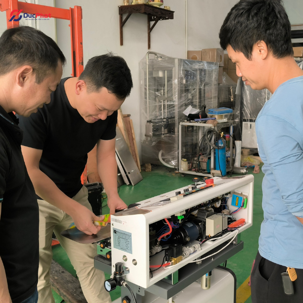 Đức Phát tư vấn, cung cấp máy đóng gói ô mai tự động, không gây bám dính, năng suất cao Đức Phát tư vấn, cung cấp máy đóng gói ô mai tự động, không gây bám dính, năng suất cao