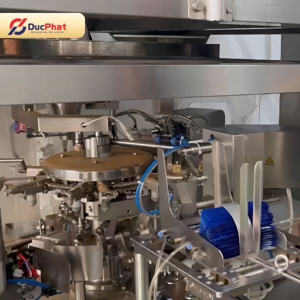 Máy đóng gói mồi câu cá Rotary Máy đóng gói mồi câu cá Rotary
