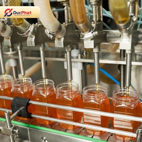 Vòi chiết chống nhỏ giọt giúp giữ sạch miệng hũ sau khi chiết rót Vòi chiết chống nhỏ giọt giúp giữ sạch miệng hũ sau khi chiết rót
