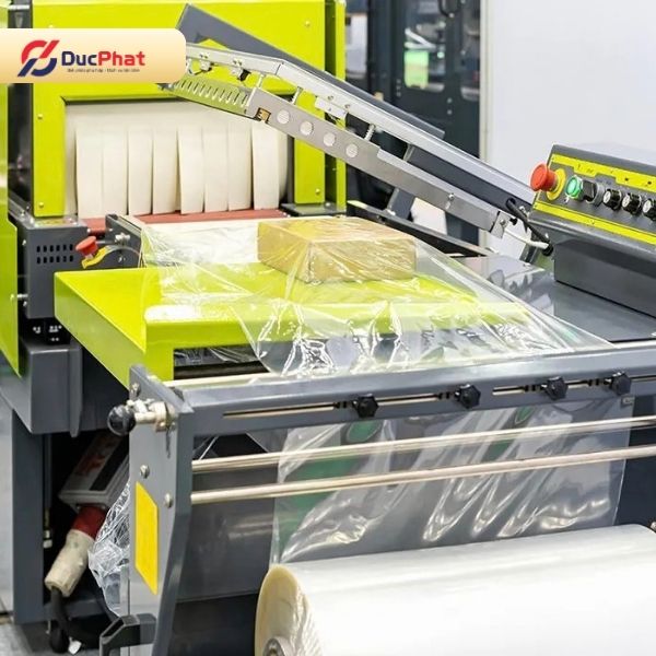 Máy đóng gói màng co giúp niêm phong và cố định sản phẩm Máy đóng gói màng co giúp niêm phong và cố định sản phẩm